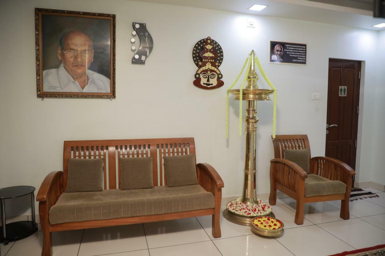 科兰Pavithram Residency住宿加早餐旅馆 外观 照片